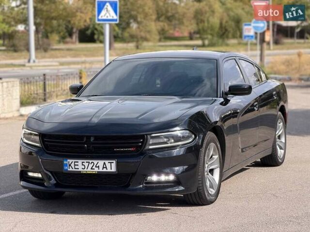 Черный Додж Чарджер, объемом двигателя 3.6 л и пробегом 140 тыс. км за 21500 $, фото 9 на Automoto.ua