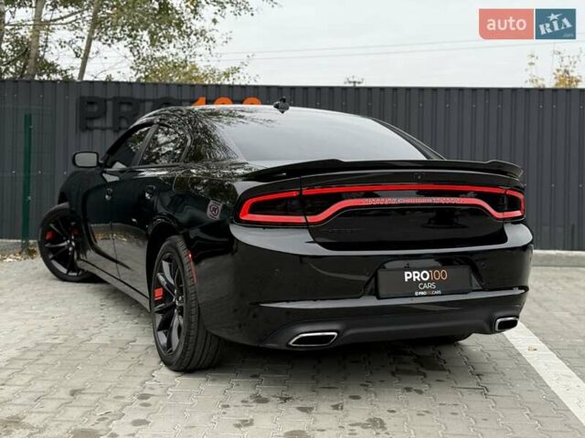 Додж Чарджер 2017 в Киеве на Automoto.ua Черный Додж Чарджер, объемом двигателя 3.6 л и пробегом 60 тыс. км за 17800 $, фото 16 на Automoto.ua