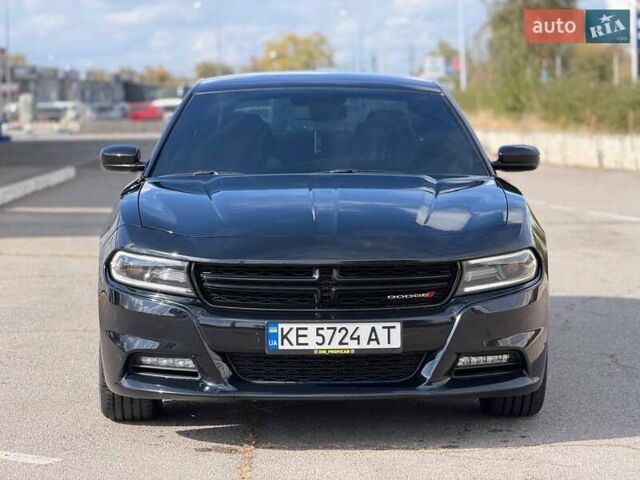 Черный Додж Чарджер, объемом двигателя 3.6 л и пробегом 140 тыс. км за 21500 $, фото 1 на Automoto.ua
