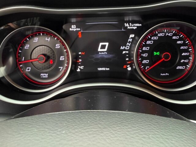 Черный Додж Чарджер, объемом двигателя 3.6 л и пробегом 128 тыс. км за 19000 $, фото 23 на Automoto.ua