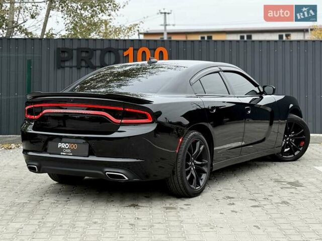 Додж Чарджер 2017 в Киеве на Automoto.ua Черный Додж Чарджер, объемом двигателя 3.6 л и пробегом 60 тыс. км за 17800 $, фото 14 на Automoto.ua