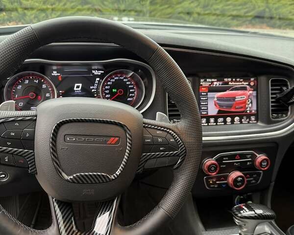 Черный Додж Чарджер, объемом двигателя 3.6 л и пробегом 128 тыс. км за 19000 $, фото 31 на Automoto.ua