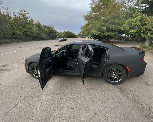 Чорний Додж Charger, об'ємом двигуна 3.6 л та пробігом 130 тис. км за 19500 $, фото 3 на Automoto.ua