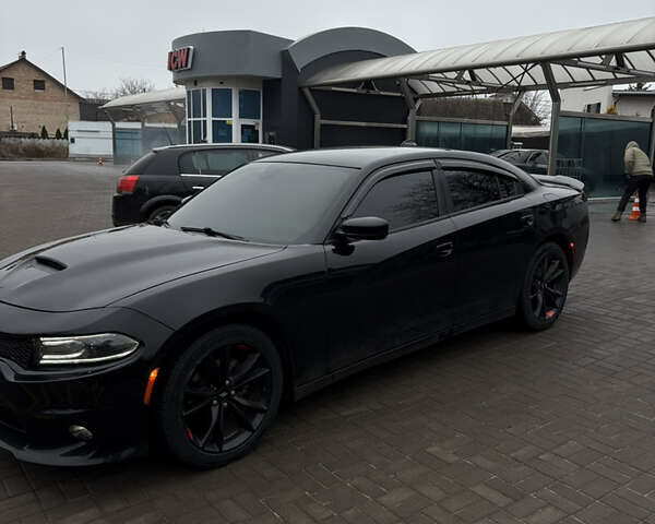 Чорний Додж Charger, об'ємом двигуна 3.6 л та пробігом 63 тис. км за 18000 $, фото 5 на Automoto.ua