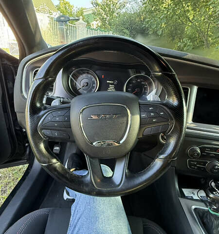 Додж Чарджер 2018 в Черновцах на Automoto.ua Черный Додж Чарджер, объемом двигателя 5.65 л и пробегом 155 тыс. км за 26500 $, фото 12 на Automoto.ua