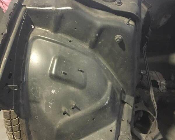 Чорний Додж Charger, об'ємом двигуна 5.7 л та пробігом 10 тис. км за 2999 $, фото 14 на Automoto.ua