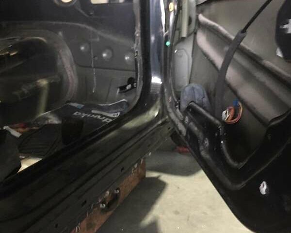 Чорний Додж Charger, об'ємом двигуна 5.7 л та пробігом 10 тис. км за 2999 $, фото 4 на Automoto.ua