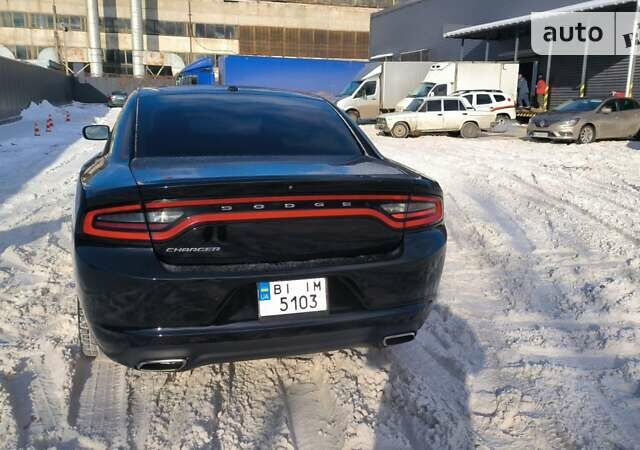 Чорний Додж Charger, об'ємом двигуна 3.6 л та пробігом 115 тис. км за 20900 $, фото 9 на Automoto.ua