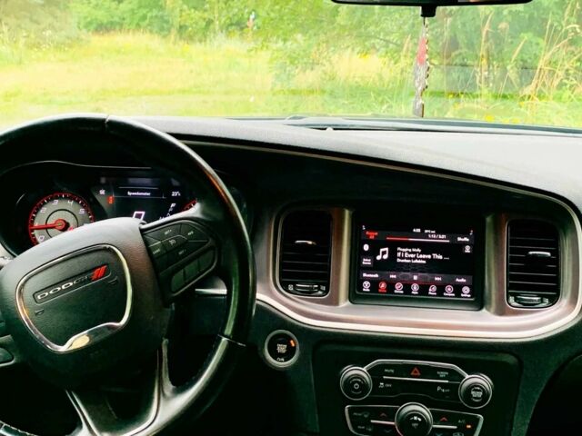 Чорний Додж Charger, об'ємом двигуна 3.6 л та пробігом 90 тис. км за 296 $, фото 9 на Automoto.ua