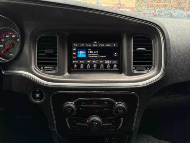 Черный Додж Чарджер, объемом двигателя 3.6 л и пробегом 82 тыс. км за 7100 $, фото 9 на Automoto.ua