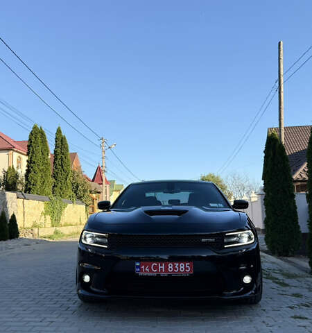 Черный Додж Чарджер, объемом двигателя 5.7 л и пробегом 60 тыс. км за 29999 $, фото 18 на Automoto.ua