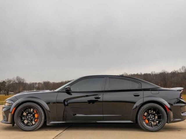 Чорний Додж Charger, об'ємом двигуна 0.62 л та пробігом 39 тис. км за 12300 $, фото 4 на Automoto.ua