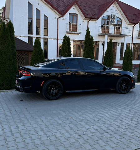 Черный Додж Чарджер, объемом двигателя 5.7 л и пробегом 60 тыс. км за 29999 $, фото 29 на Automoto.ua