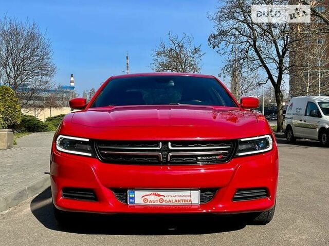 Червоний Додж Charger, об'ємом двигуна 3.6 л та пробігом 120 тис. км за 16999 $, фото 14 на Automoto.ua