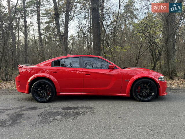Червоний Додж Charger, об'ємом двигуна 6.4 л та пробігом 98 тис. км за 33000 $, фото 13 на Automoto.ua