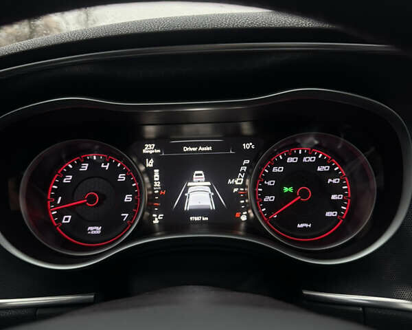 Червоний Додж Charger, об'ємом двигуна 6.4 л та пробігом 98 тис. км за 33000 $, фото 28 на Automoto.ua