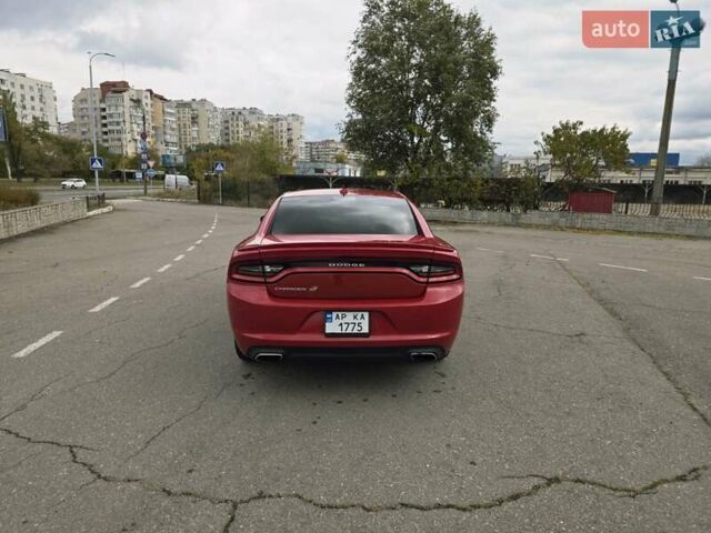 Додж Чарджер 2017 в Запорожье на Automoto.ua Красный Додж Чарджер, объемом двигателя 3.6 л и пробегом 110 тыс. км за 20500 $, фото 10 на Automoto.ua