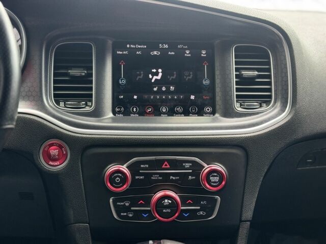 Красный Додж Чарджер, объемом двигателя 3.6 л и пробегом 144 тыс. км за 18500 $, фото 14 на Automoto.ua