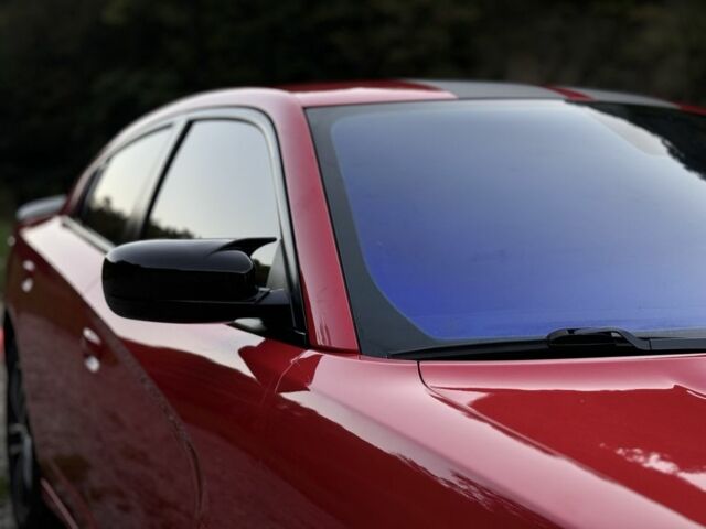 Красный Додж Чарджер, объемом двигателя 3.6 л и пробегом 144 тыс. км за 18500 $, фото 9 на Automoto.ua