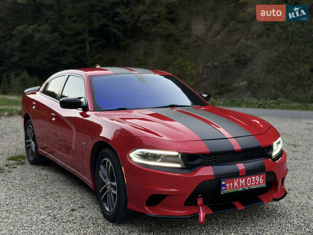 Додж Чарджер 2018 в Косове на Automoto.ua Красный Додж Чарджер, объемом двигателя 3.6 л и пробегом 145 тыс. км за 18500 $, фото 29 на Automoto.ua
