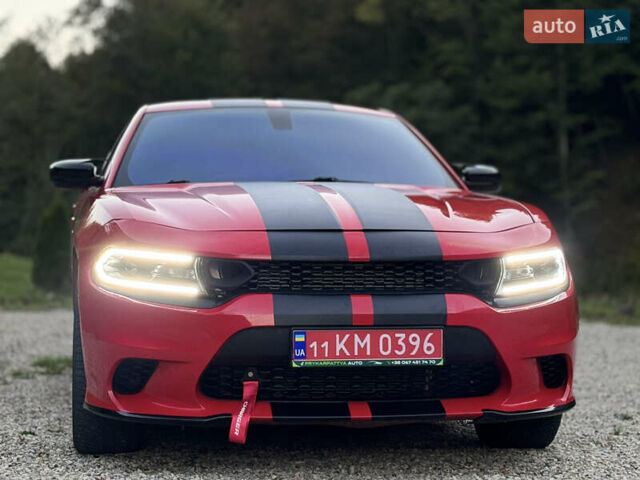 Додж Чарджер 2018 в Косове на Automoto.ua Красный Додж Чарджер, объемом двигателя 3.6 л и пробегом 145 тыс. км за 18500 $, фото 6 на Automoto.ua