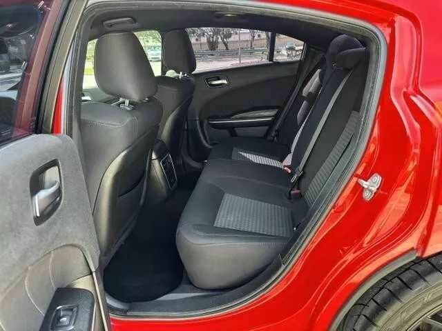 Червоний Додж Charger, об'ємом двигуна 3.6 л та пробігом 74 тис. км за 7000 $, фото 16 на Automoto.ua