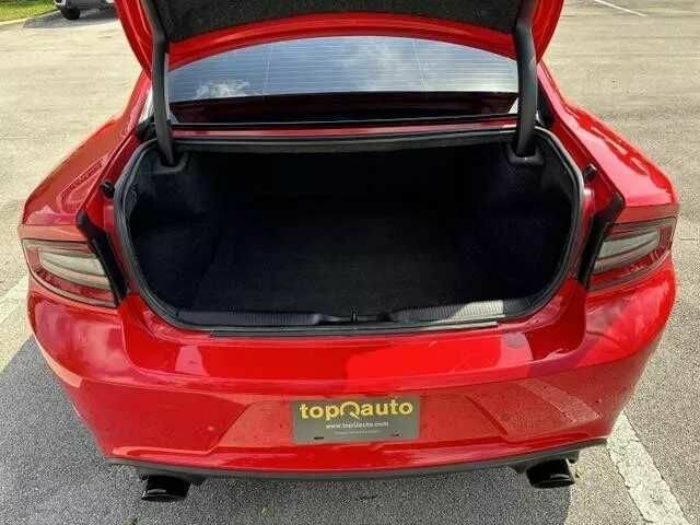 Червоний Додж Charger, об'ємом двигуна 3.6 л та пробігом 74 тис. км за 7000 $, фото 17 на Automoto.ua