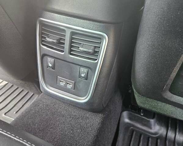 Червоний Додж Charger, об'ємом двигуна 6.41 л та пробігом 22 тис. км за 44999 $, фото 31 на Automoto.ua