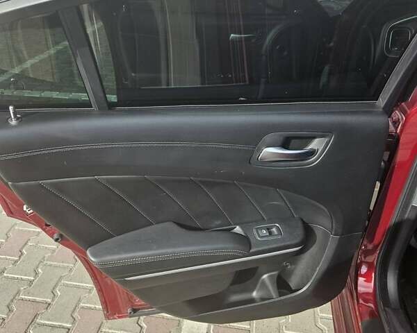 Червоний Додж Charger, об'ємом двигуна 6.41 л та пробігом 22 тис. км за 44999 $, фото 23 на Automoto.ua