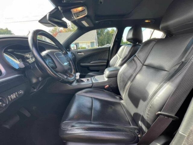 Червоний Додж Charger, об'ємом двигуна 3.6 л та пробігом 34 тис. км за 10400 $, фото 9 на Automoto.ua