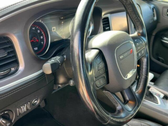 Червоний Додж Charger, об'ємом двигуна 3.6 л та пробігом 34 тис. км за 10400 $, фото 12 на Automoto.ua