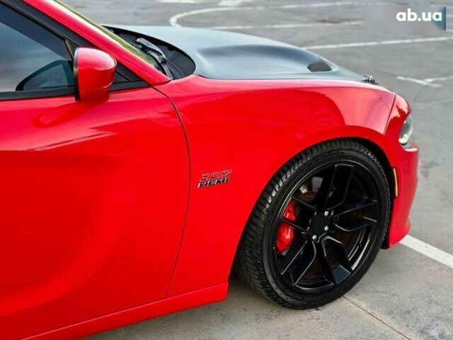 Додж Charger, об'ємом двигуна 6.4 л та пробігом 85 тис. км за 31500 $, фото 12 на Automoto.ua