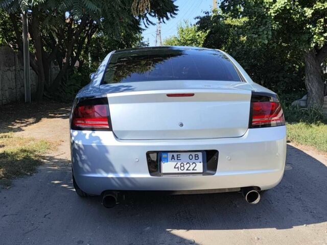 Сірий Додж Charger, об'ємом двигуна 3.5 л та пробігом 212 тис. км за 8200 $, фото 4 на Automoto.ua