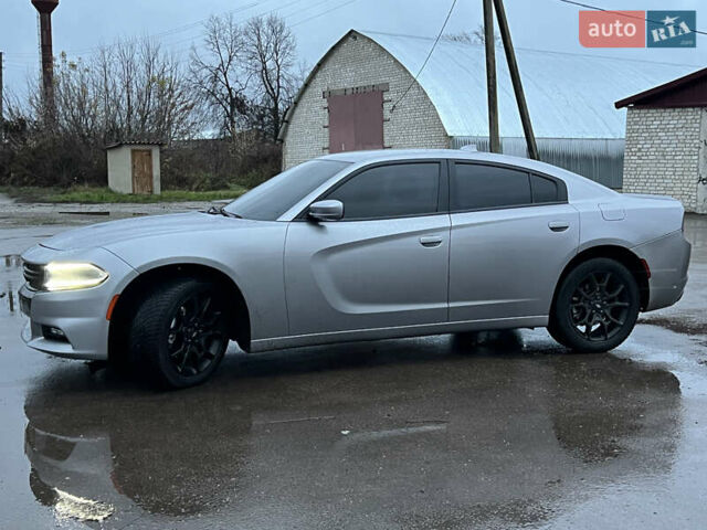 Серый Додж Чарджер, объемом двигателя 3.6 л и пробегом 198 тыс. км за 13800 $, фото 52 на Automoto.ua