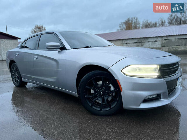 Серый Додж Чарджер, объемом двигателя 3.6 л и пробегом 198 тыс. км за 13800 $, фото 30 на Automoto.ua