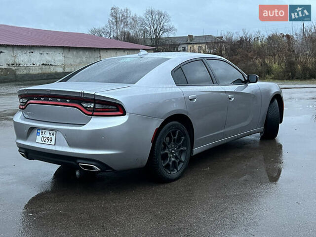 Серый Додж Чарджер, объемом двигателя 3.6 л и пробегом 198 тыс. км за 13800 $, фото 47 на Automoto.ua
