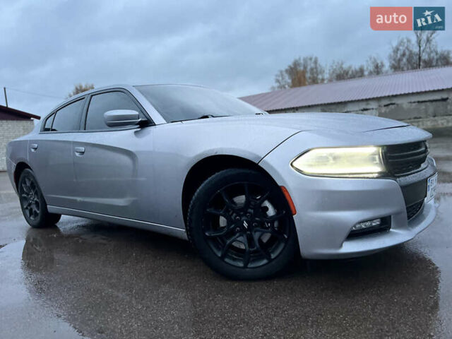 Серый Додж Чарджер, объемом двигателя 3.6 л и пробегом 198 тыс. км за 13800 $, фото 44 на Automoto.ua