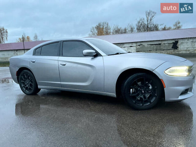 Серый Додж Чарджер, объемом двигателя 3.6 л и пробегом 198 тыс. км за 13800 $, фото 31 на Automoto.ua