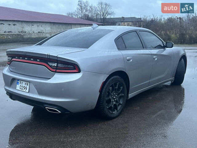Серый Додж Чарджер, объемом двигателя 3.6 л и пробегом 198 тыс. км за 13800 $, фото 14 на Automoto.ua