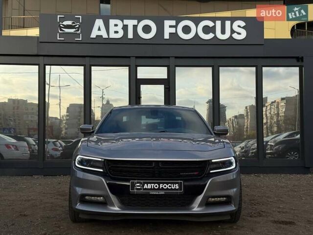 Сірий Додж Charger, об'ємом двигуна 5.65 л та пробігом 200 тис. км за 29990 $, фото 2 на Automoto.ua
