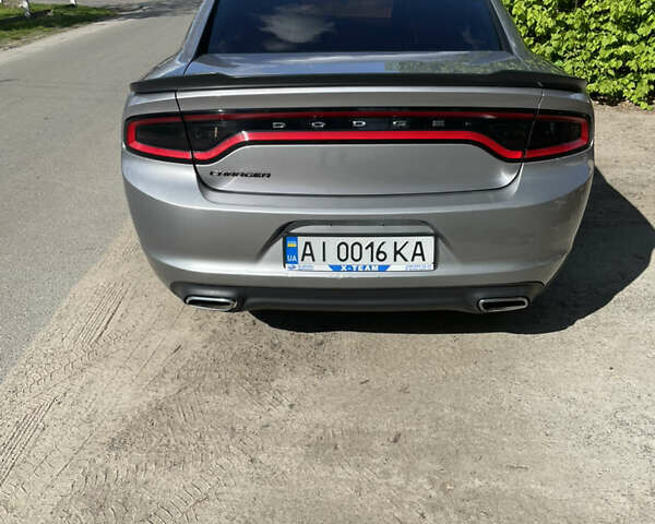 Сірий Додж Charger, об'ємом двигуна 3.6 л та пробігом 191 тис. км за 17600 $, фото 3 на Automoto.ua