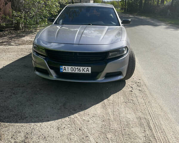 Сірий Додж Charger, об'ємом двигуна 3.6 л та пробігом 191 тис. км за 17600 $, фото 1 на Automoto.ua