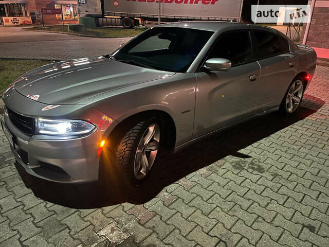 Сірий Додж Charger, об'ємом двигуна 5.65 л та пробігом 90 тис. км за 19900 $, фото 4 на Automoto.ua