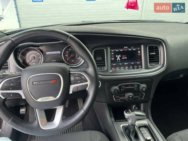 Сірий Додж Charger, об'ємом двигуна 3.6 л та пробігом 201 тис. км за 17300 $, фото 9 на Automoto.ua