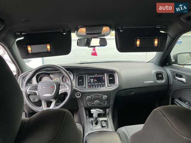 Сірий Додж Charger, об'ємом двигуна 3.6 л та пробігом 201 тис. км за 17300 $, фото 7 на Automoto.ua