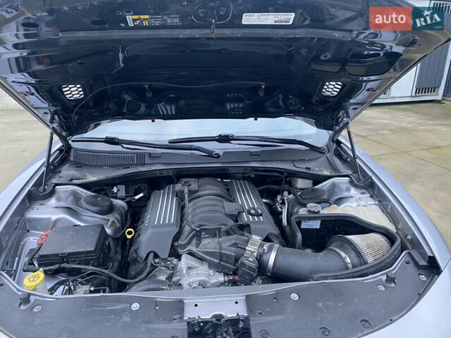 Серый Додж Чарджер, объемом двигателя 6.4 л и пробегом 45 тыс. км за 45000 $, фото 21 на Automoto.ua