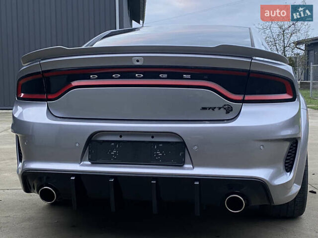 Серый Додж Чарджер, объемом двигателя 6.4 л и пробегом 45 тыс. км за 45000 $, фото 8 на Automoto.ua