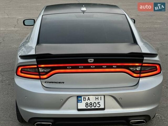 Додж Чарджер 2022 в Умани на Automoto.ua Серый Додж Чарджер, объемом двигателя 3.6 л и пробегом 35 тыс. км за 26400 $, фото 16 на Automoto.ua
