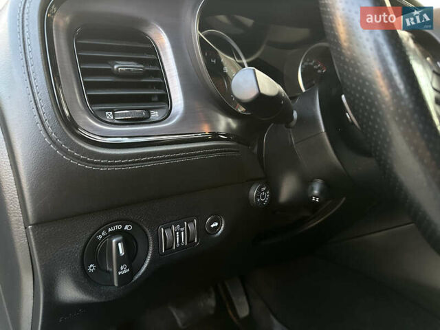 Сірий Додж Charger, об'ємом двигуна 3.6 л та пробігом 47 тис. км за 25000 $, фото 23 на Automoto.ua