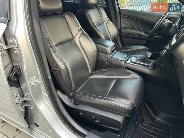 Сірий Додж Charger, об'ємом двигуна 3.6 л та пробігом 47 тис. км за 25000 $, фото 38 на Automoto.ua